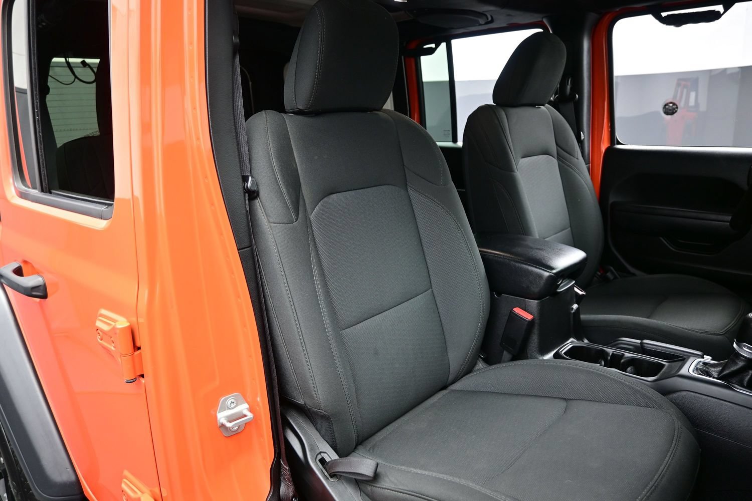 Used 2023 Jeep Wrangler Unlimited Sport AWD/4WD image 15