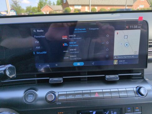 New 2026 Hyundai Kona Limited FWD image 19