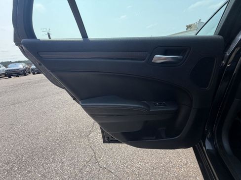 Used 2014 Chrysler 300 S AWD/4WD image 26