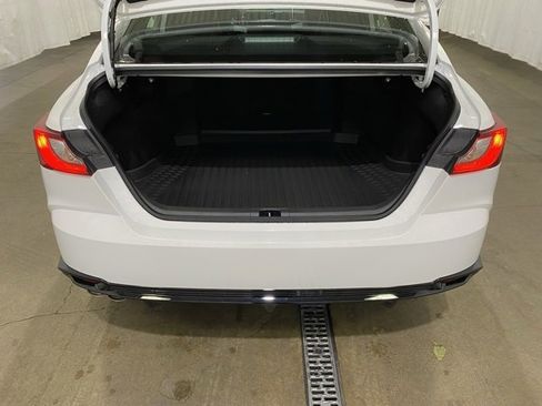 New 2026 Toyota Camry XLE w/ Convenience Package image 11