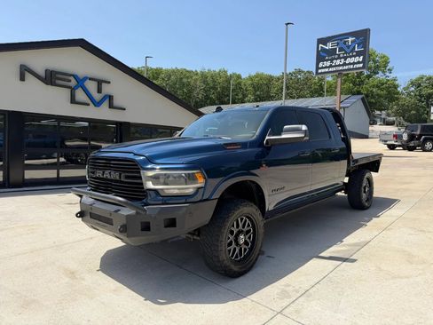 Used 2022 RAM 2500 Laramie AWD/4WD image 4