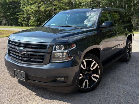 Used 2019 Chevrolet Tahoe Premier w/ RST 6.2L Performance Edition AWD/4WD image 2