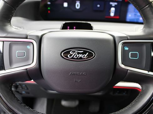 Used 2025 Ford Expedition Max Platinum w/ Stealth Appearance Package AWD/4WD image 61
