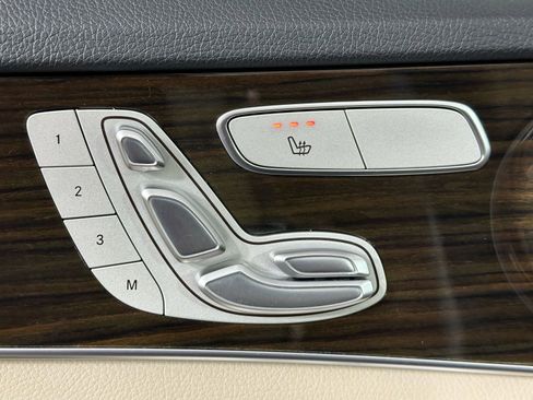 Used 2021 Mercedes-Benz C 300 Sedan w/ Premium Package image 7