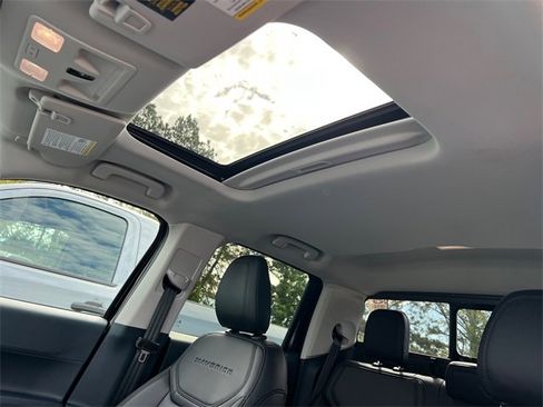 Used 2025 Ford Maverick Lariat w/ Black Appearance Package image 31