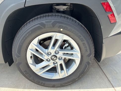 New 2026 Hyundai Tucson SE FWD image 8