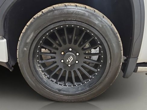 Used 2021 GMC Sierra 1500 Denali w/ Denali Ultimate Package image 25