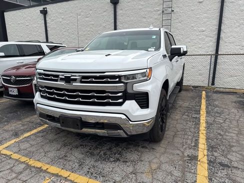 Used 2022 Chevrolet Silverado 1500 LTZ image 3