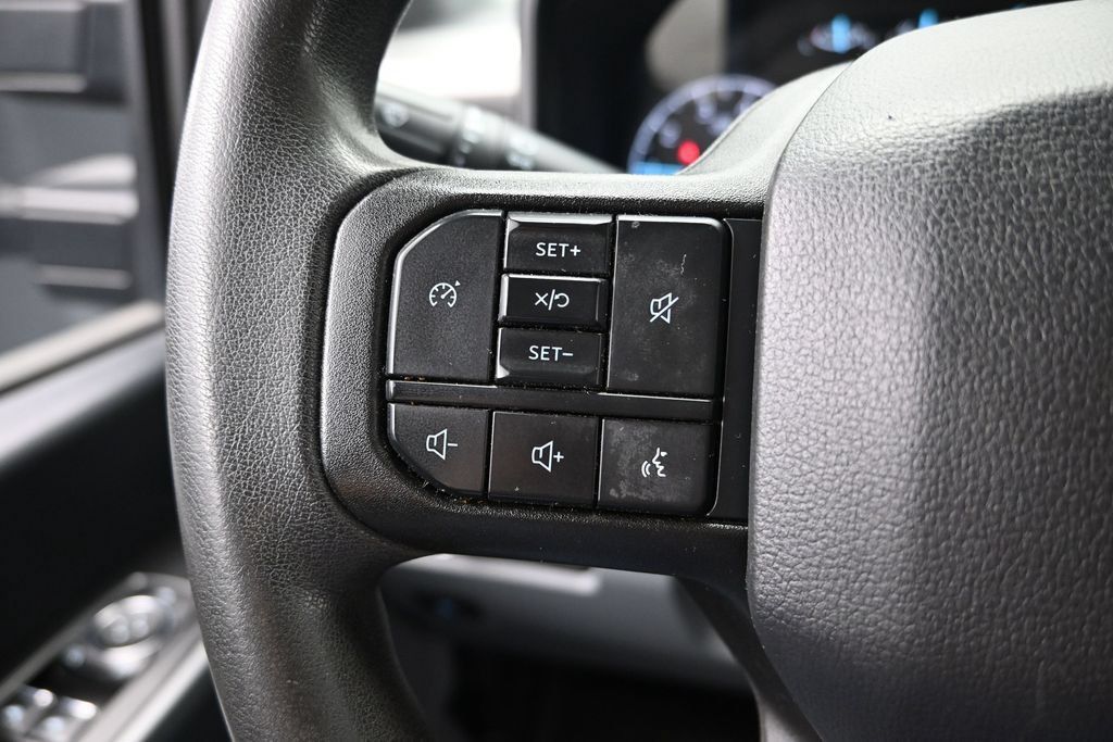 Used 2024 Ford F350 XLT AWD/4WD image 20
