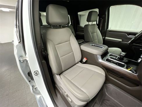 Certified 2022 GMC Sierra 1500 SLT w/ SLT Convenience Package image 63