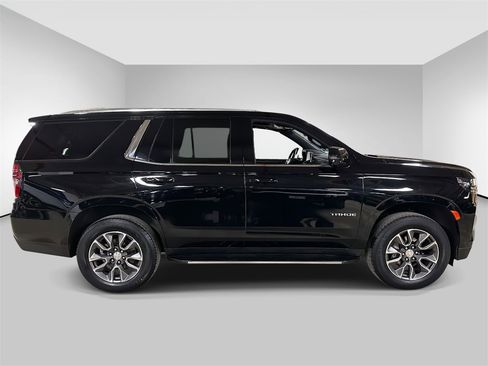 Used 2023 Chevrolet Tahoe LT w/ Luxury Package image 6
