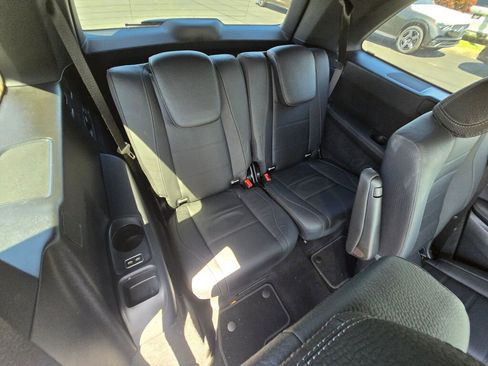 Used 2024 Mercedes-Benz GLS 450 4MATIC image 26