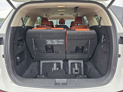 Used 2022 Kia Carnival SX FWD image 14