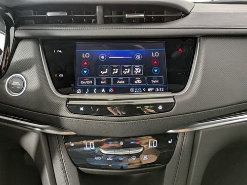 New 2026 Cadillac XT5 Premium Luxury w/ LPO, Floor Liner Package AWD/4WD image 23