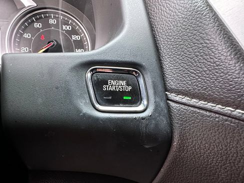 Used 2021 GMC Acadia SLT w/ Premium Package AWD/4WD image 38