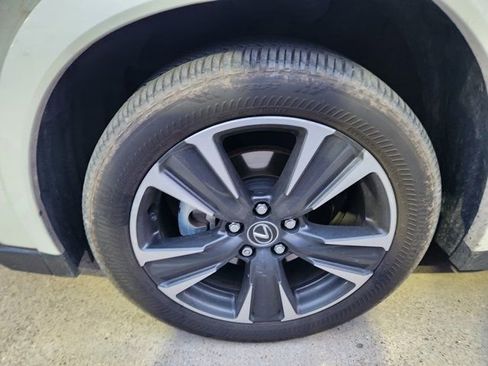 Used 2025 Lexus UX 300h FWD w/ Accessory Package (Z2) image 17