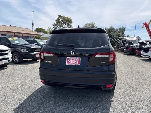 Used 2022 Honda Pilot Sport image 6