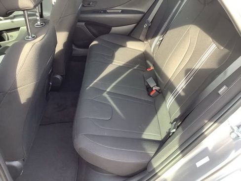 Certified 2025 Hyundai Elantra SEL w/ Cargo Package image 11