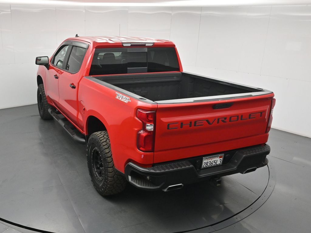 Used 2019 Chevrolet Silverado 1500 LT Trail Boss AWD/4WD image 39