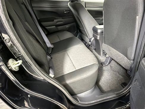 Used 2020 Mitsubishi Outlander Sport ES image 15