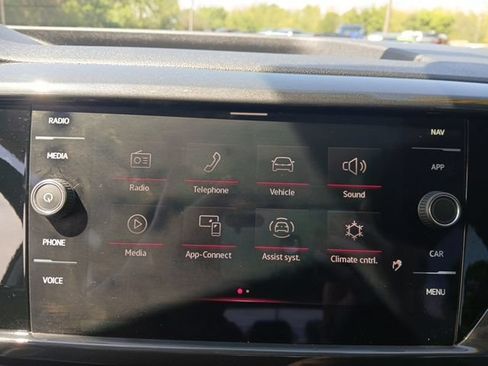 Used 2023 Volkswagen Taos SEL AWD/4WD image 21