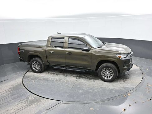 Used 2023 Chevrolet Colorado LT w/ LT Convenience Package image 14