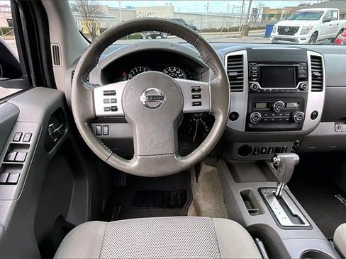 Used 2018 Nissan Frontier SV w/ Value Truck Package image 8