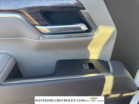 Used 2025 Chevrolet Silverado 1500 LTZ w/ LTZ Premium Package image 21