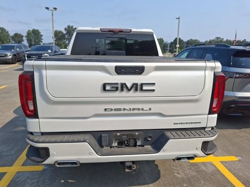 Used 2020 GMC Sierra 1500 Denali w/ Denali Ultimate Package AWD/4WD image 7