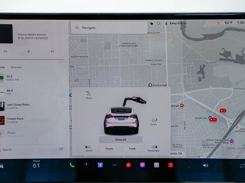 Used 2023 Tesla Model X image 12