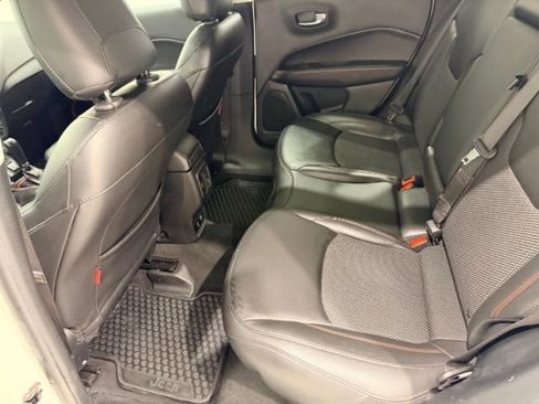Used 2021 Jeep Compass Trailhawk image 34