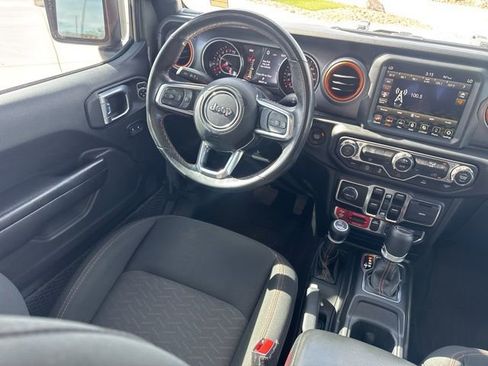 Certified 2021 Jeep Gladiator Mojave image 16