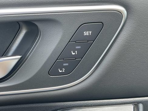 New 2026 Nissan Rogue Platinum AWD/4WD image 25
