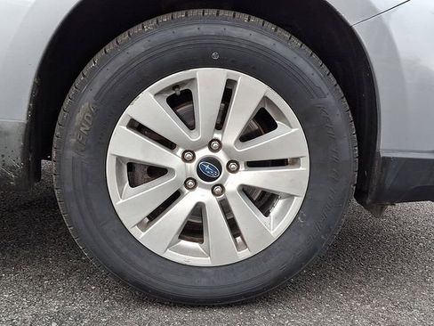 Used 2015 Subaru Outback 2.5i Premium image 8