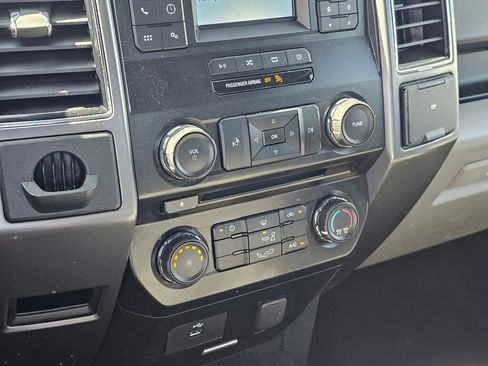 Used 2018 Ford F150 XLT RWD image 33