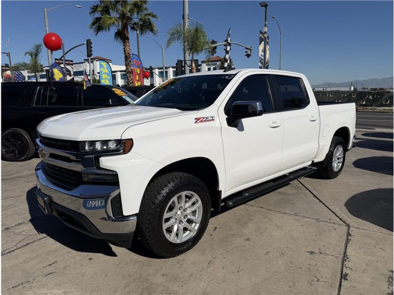 Used 2020 Chevrolet Silverado 1500 LT w/ All-Star Edition AWD/4WD image 9