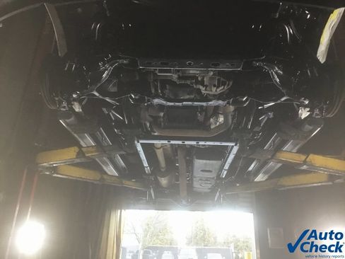 Used 2015 RAM 1500 Laramie w/ Convenience Group image 17