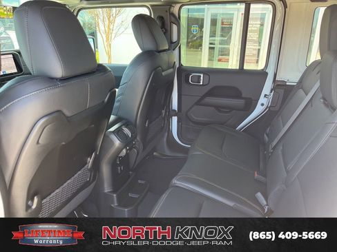 New 2026 Jeep Wrangler Unlimited Sahara image 17