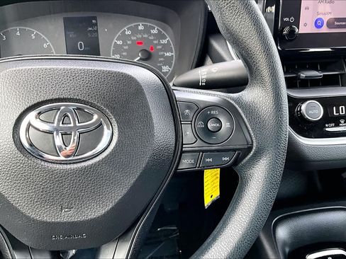 Used 2023 Toyota Corolla LE FWD image 24