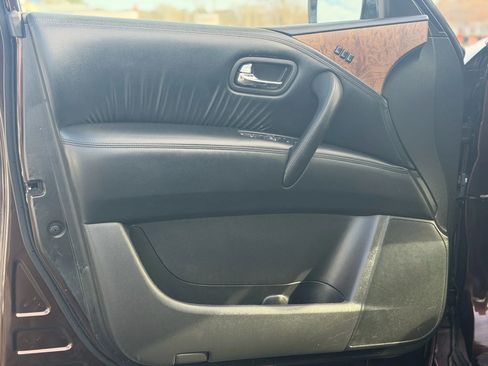 Used 2021 Nissan Armada SL w/ Captain's Chairs Package image 13