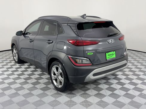 Used 2023 Hyundai Kona SEL w/ Convenience Package image 3