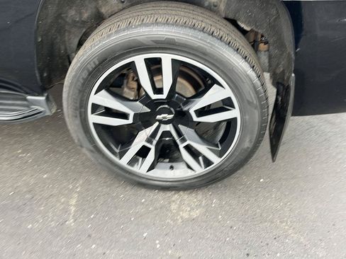 Used 2019 Chevrolet Tahoe Premier AWD/4WD image 35