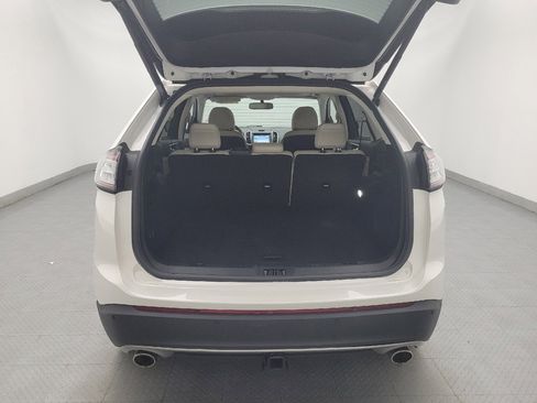 Used 2017 Ford Edge Titanium w/ Equipment Group 301A AWD/4WD image 29