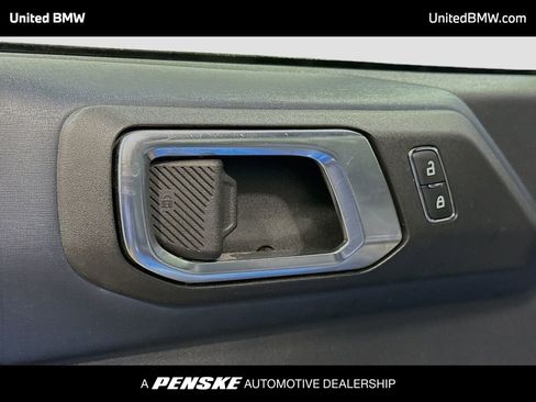 Used 2023 Ford Bronco Outer Banks w/ Sasquatch Package AWD/4WD image 3