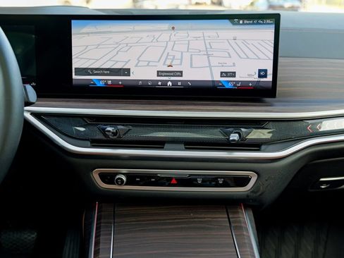 Used 2025 BMW X7 xDrive40i w/ Premium Package AWD/4WD image 55