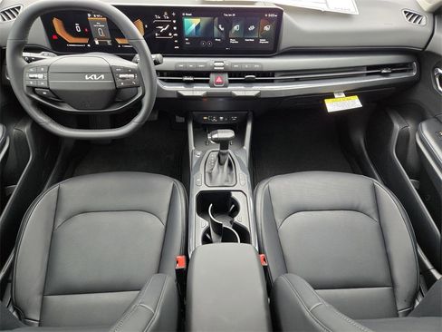 New 2026 Kia K4 EX image 18