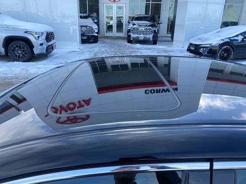 Used 2016 Lexus ES 350 w/ Premium Package w/Wood Trim image 12