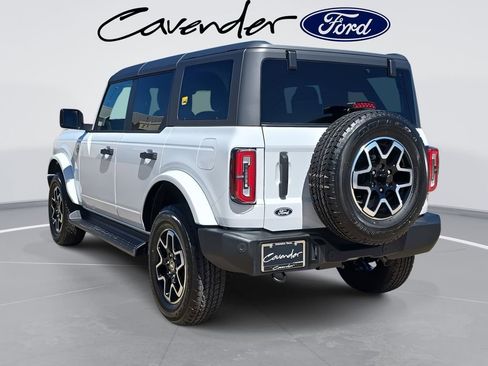 New 2026 Ford Bronco Outer Banks image 7