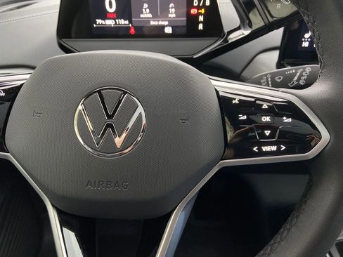 Used 2023 Volkswagen ID.4 Pro S image 17