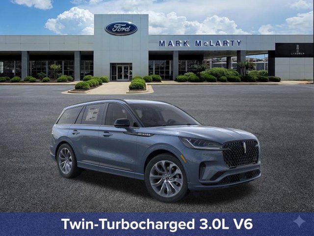 New 2026 Lincoln Aviator AWD w/ Jet Appearance Package image 8